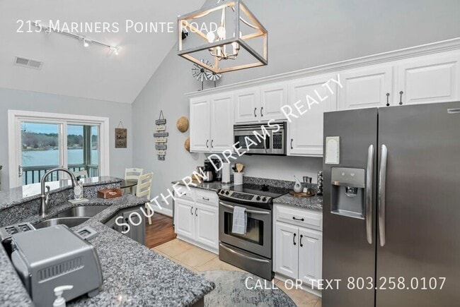 Building Photo - 215 Mariners Pointe Rd