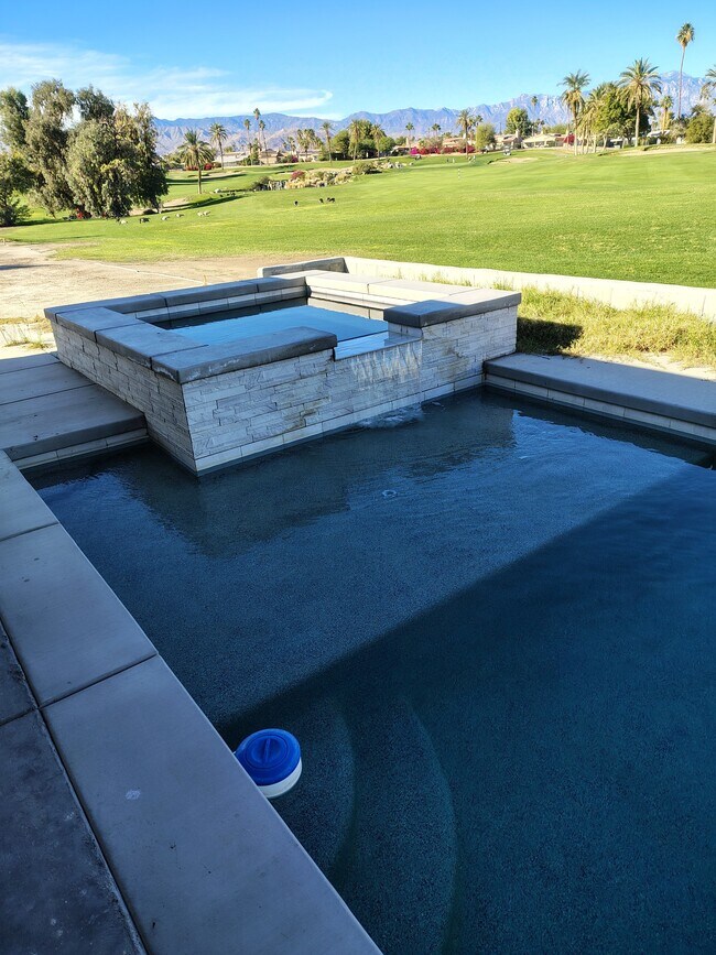 Building Photo - 42995 Texas Ave