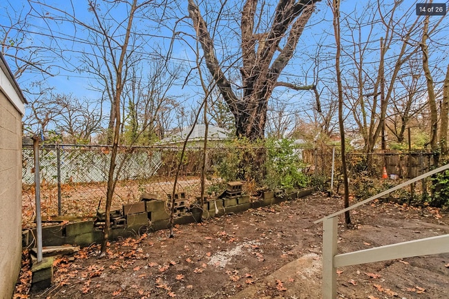 Building Photo - Cozy 2BR/1Ba house with garage