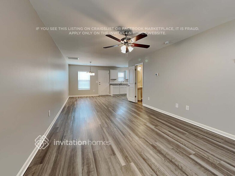 Building Photo - 3802 Miller Dr