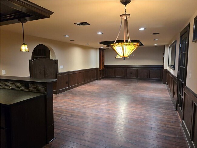 Building Photo - 1462 Georgia Club Dr