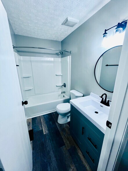 Building Photo - 2308 Sundew Ave