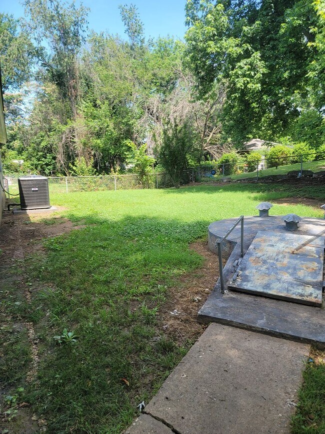 Building Photo - Cozy 3 bed 1.5 bath home for rent in Van B...