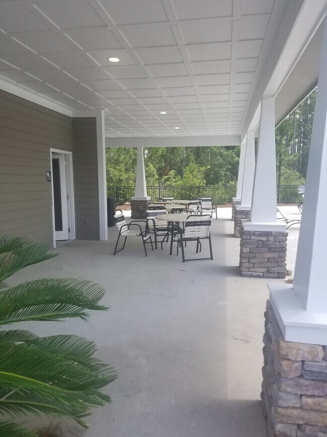 Building Photo - 271 N Sand Palm Rd