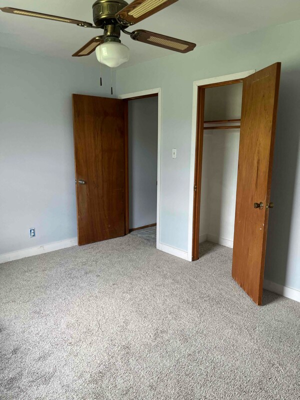 Building Photo - 6427 Feldspar St