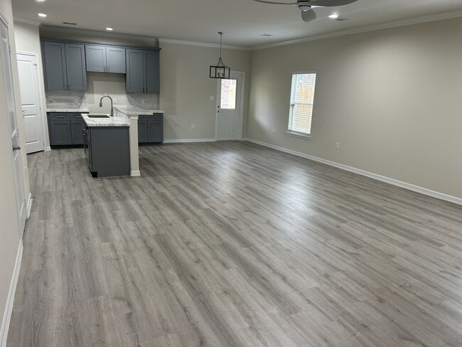 Building Photo - 9650 Champion Heavens Dr