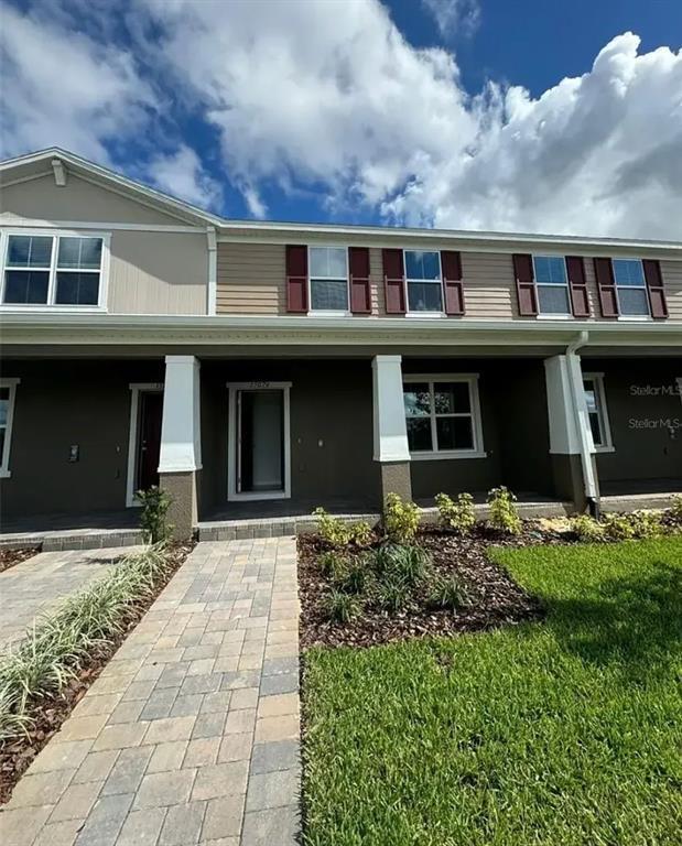 Primary Photo - 15074 Windflower Aly