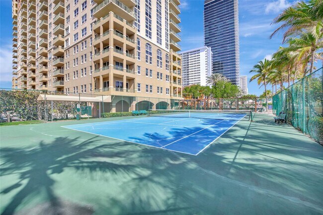Building Photo - 2080 S Ocean Dr