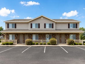 Building Photo - 88 E 250 N