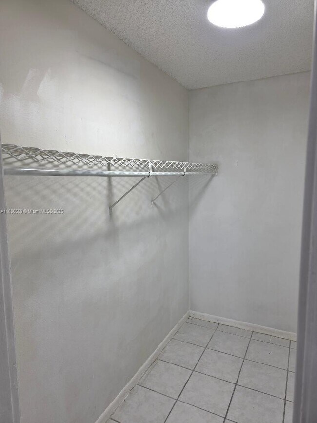 Building Photo - 5775 W 20th Ave