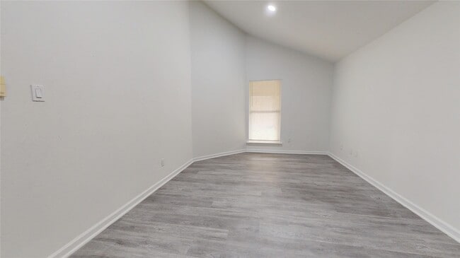 Building Photo - 7415 Alcomita Dr