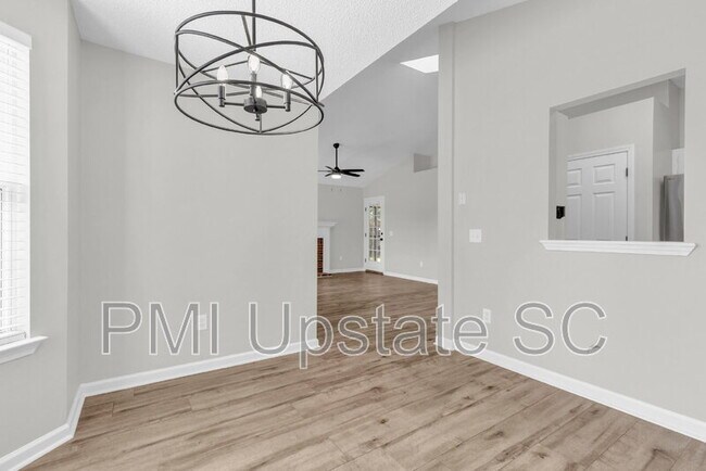 Building Photo - 244 Oak Valley Dr