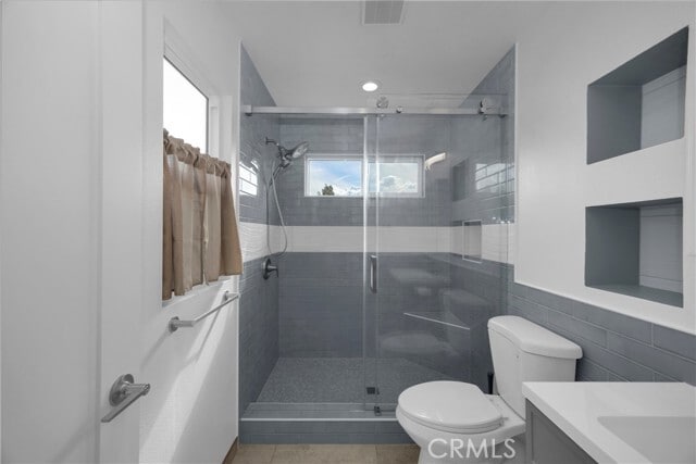 Building Photo - 17764 La Entrada Dr