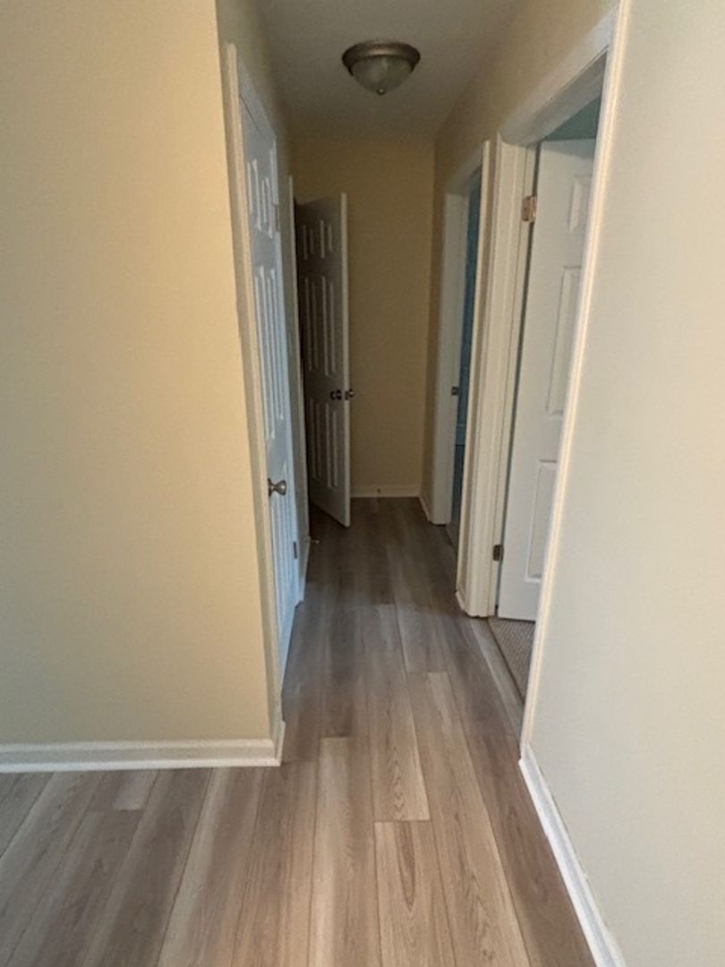 Building Photo - 2420 Stadium Dr