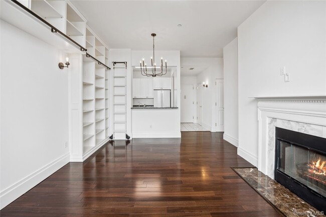 Building Photo - 1 Scarsdale Rd