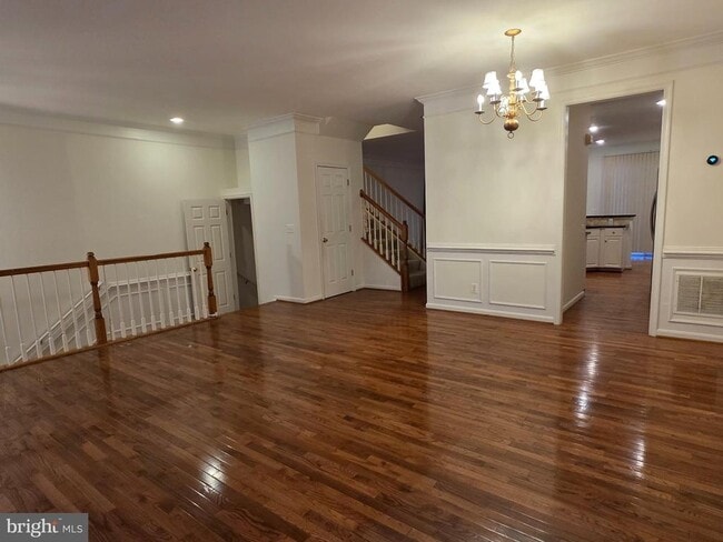 Building Photo - 43855 Chadwick Terrace