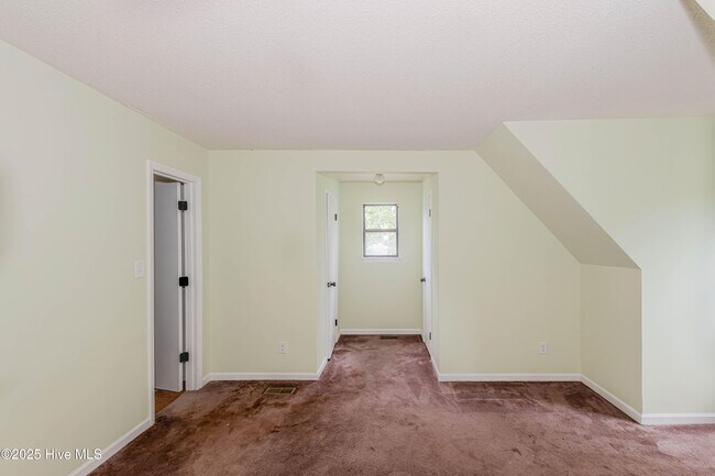 Building Photo - 1100 Audrey Ct