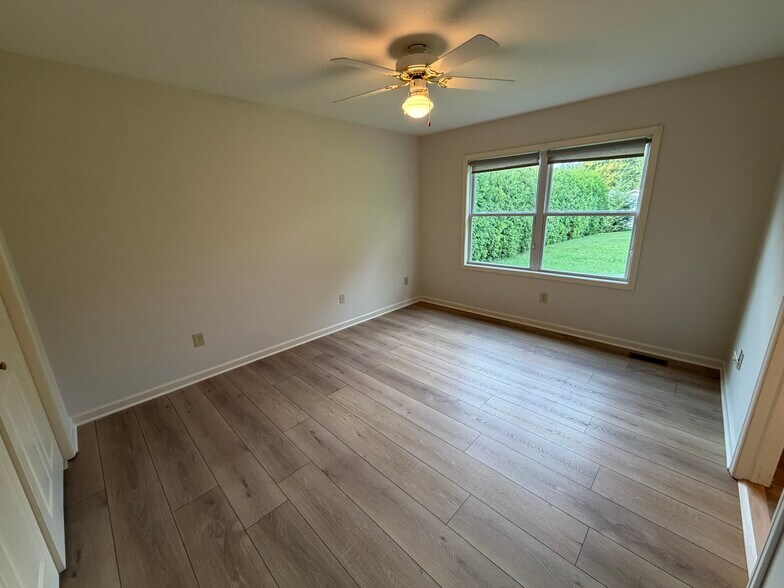 Building Photo - 3407 Dotwood St NW