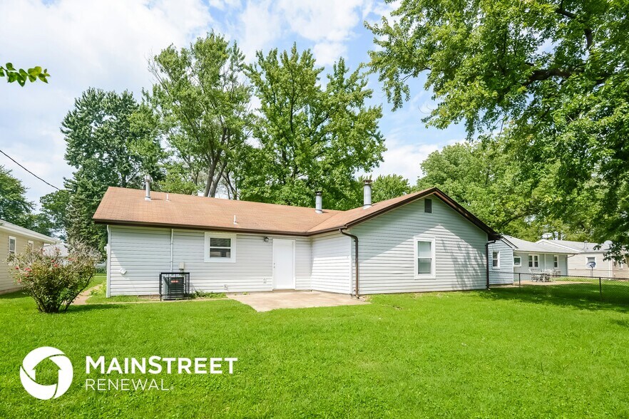 Building Photo - 17 Elwood Ct