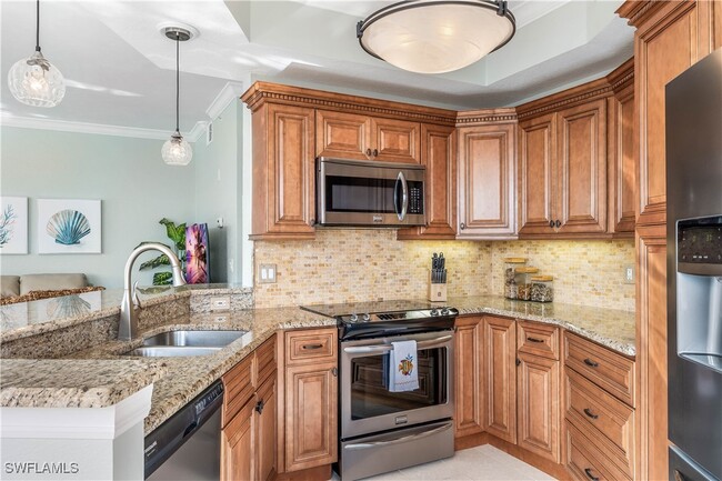 Building Photo - 170 Lenell Rd