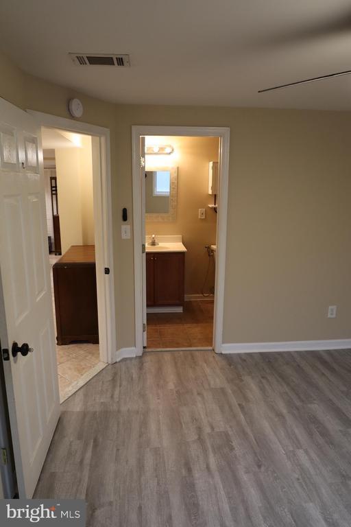 Building Photo - 11202 TROY Rd