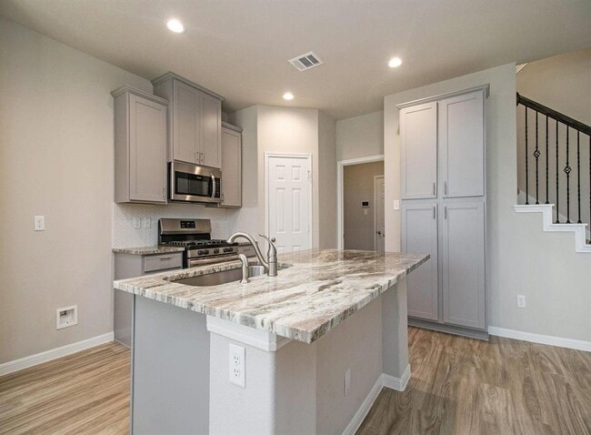 Building Photo - 13205 Leisure Cove Dr