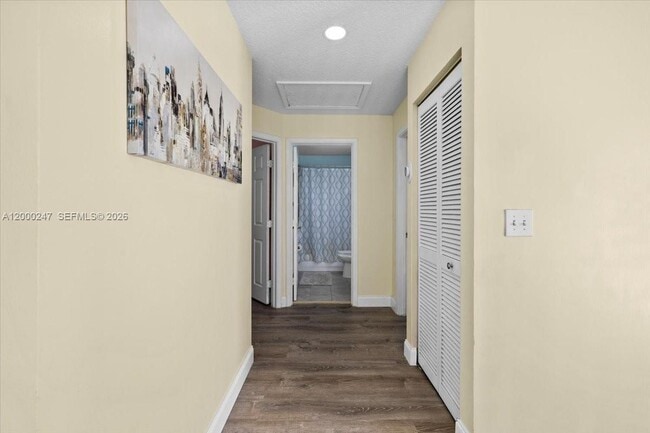 Building Photo - 15385 SW 51st St