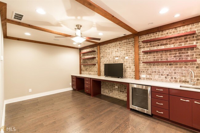 Building Photo - 3348 Turngate Ct