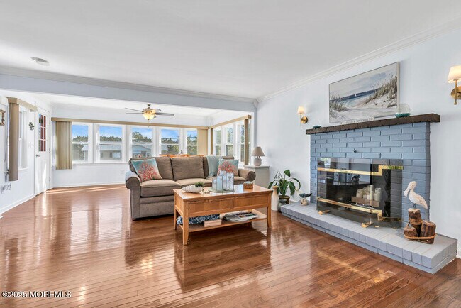 Building Photo - 101 St Louis Ave