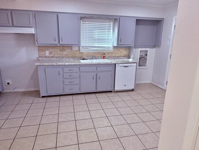 Building Photo - 4210 37th St