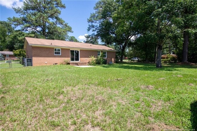 Building Photo - 4727 Friar Ave
