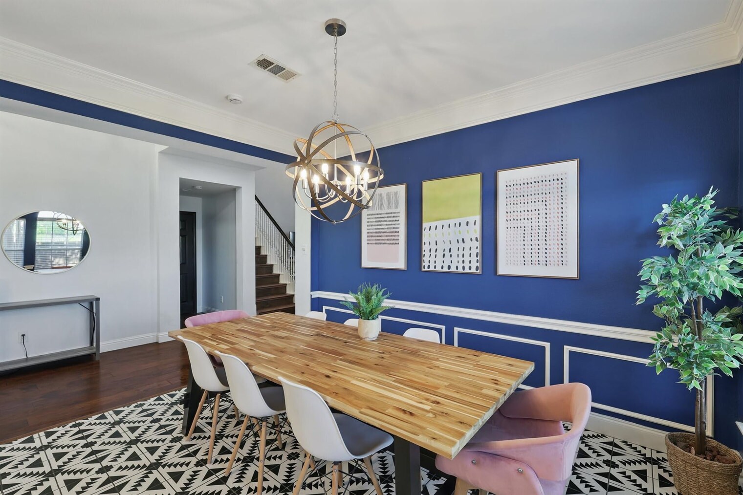 Building Photo - 1529 Arrowhead Ln