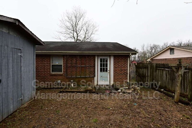 Building Photo - 4355 Central Valley Dr