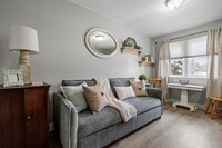 Building Photo - 5 Blackstone Dr