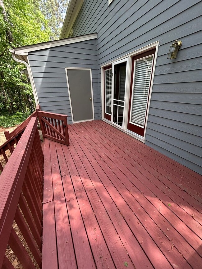 Building Photo - 1801 Crystal Down Ln