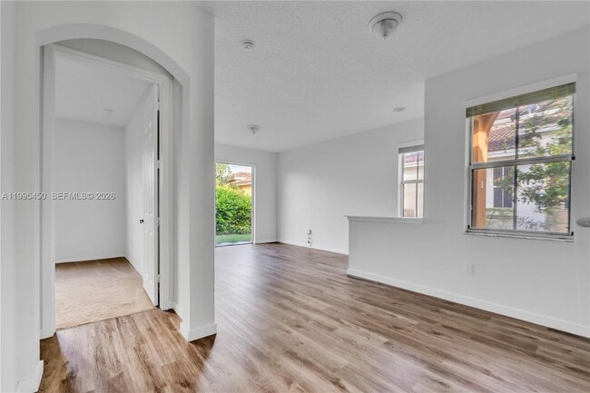 Building Photo - 963 NE 42nd Terrace