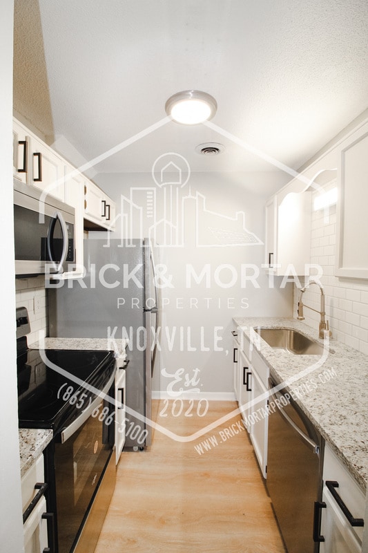 Building Photo - 2105 Belle Terra Rd