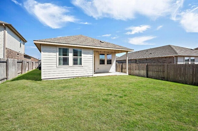 Building Photo - 141 Tucana St