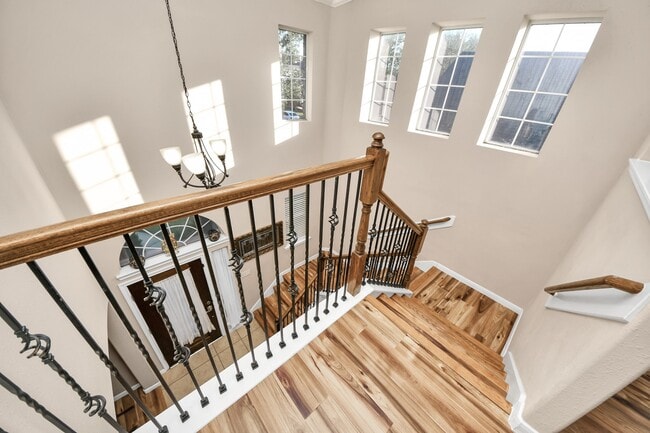 Building Photo - 13719 Hartford Ct