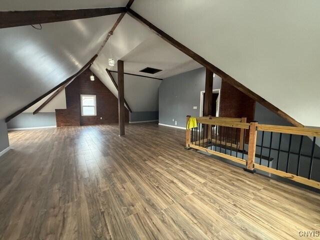 Building Photo - 1515 Oneida St