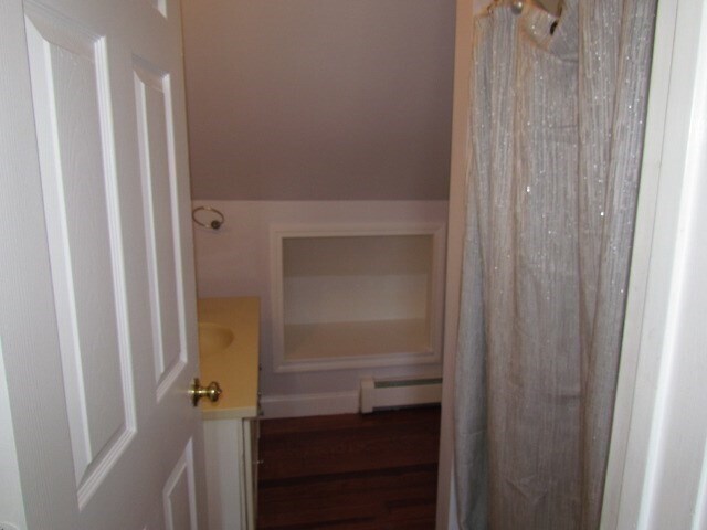 Building Photo - 10 Nursery St