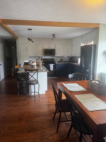 Building Photo - 43 Dixon Ter