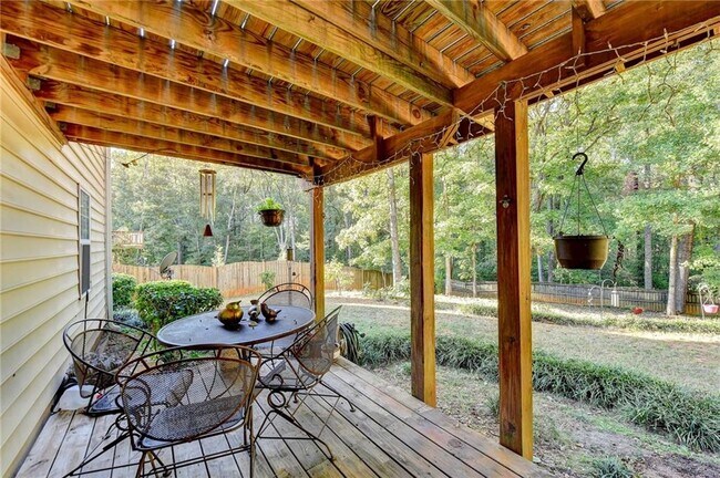 Building Photo - 236 Windy Cir