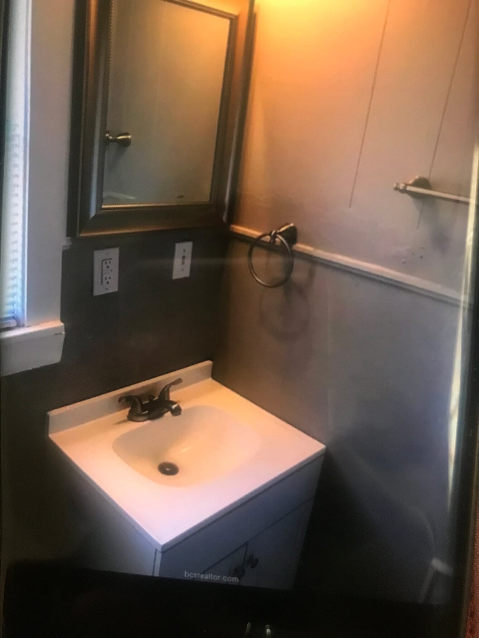 Building Photo - 205 W Evans St