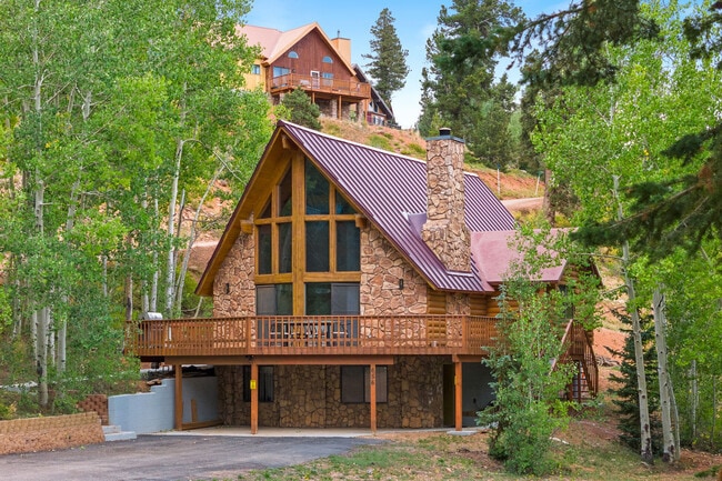 Building Photo - 656 Aspen Dr