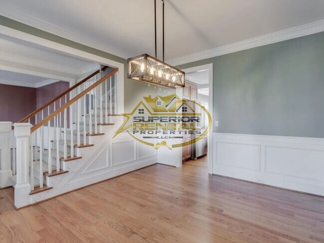 Building Photo - 116 Winding Wood Cir