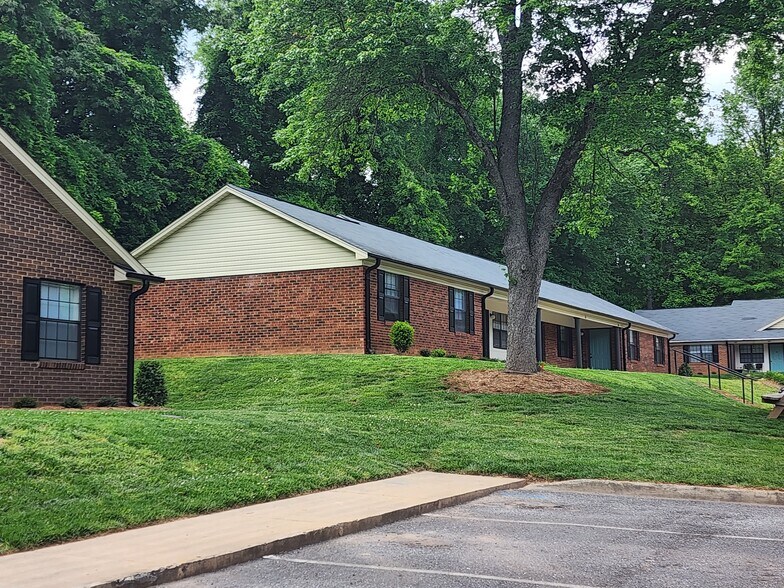 Park Terrace Apartment Homes 309 Park Terrace Dr Bessemer City NC