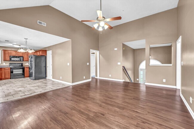 Building Photo - 2856 Sharpie Dr