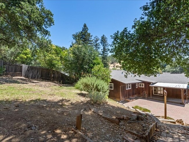 Building Photo - 336 Triplett Dr