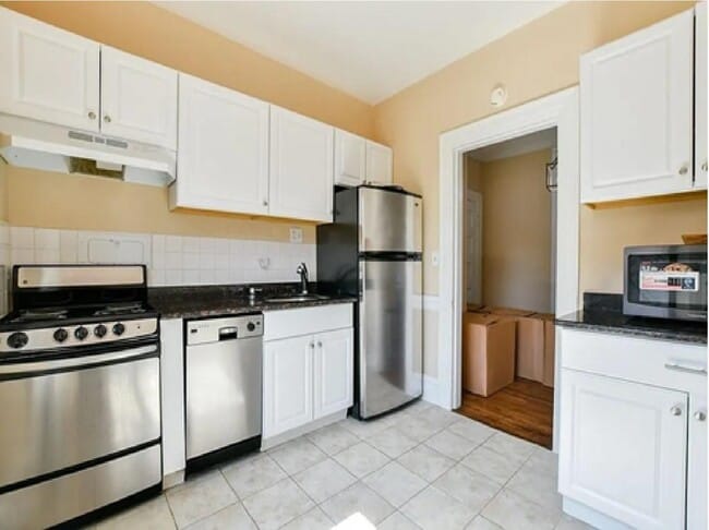 Building Photo - 1091 Boylston St